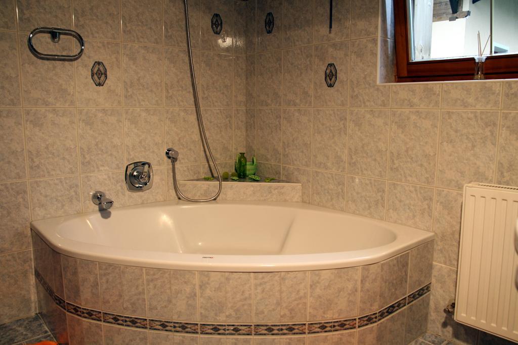 Ferienwohnung Felix-Adults Only Neustift im Stubaital Esterno foto